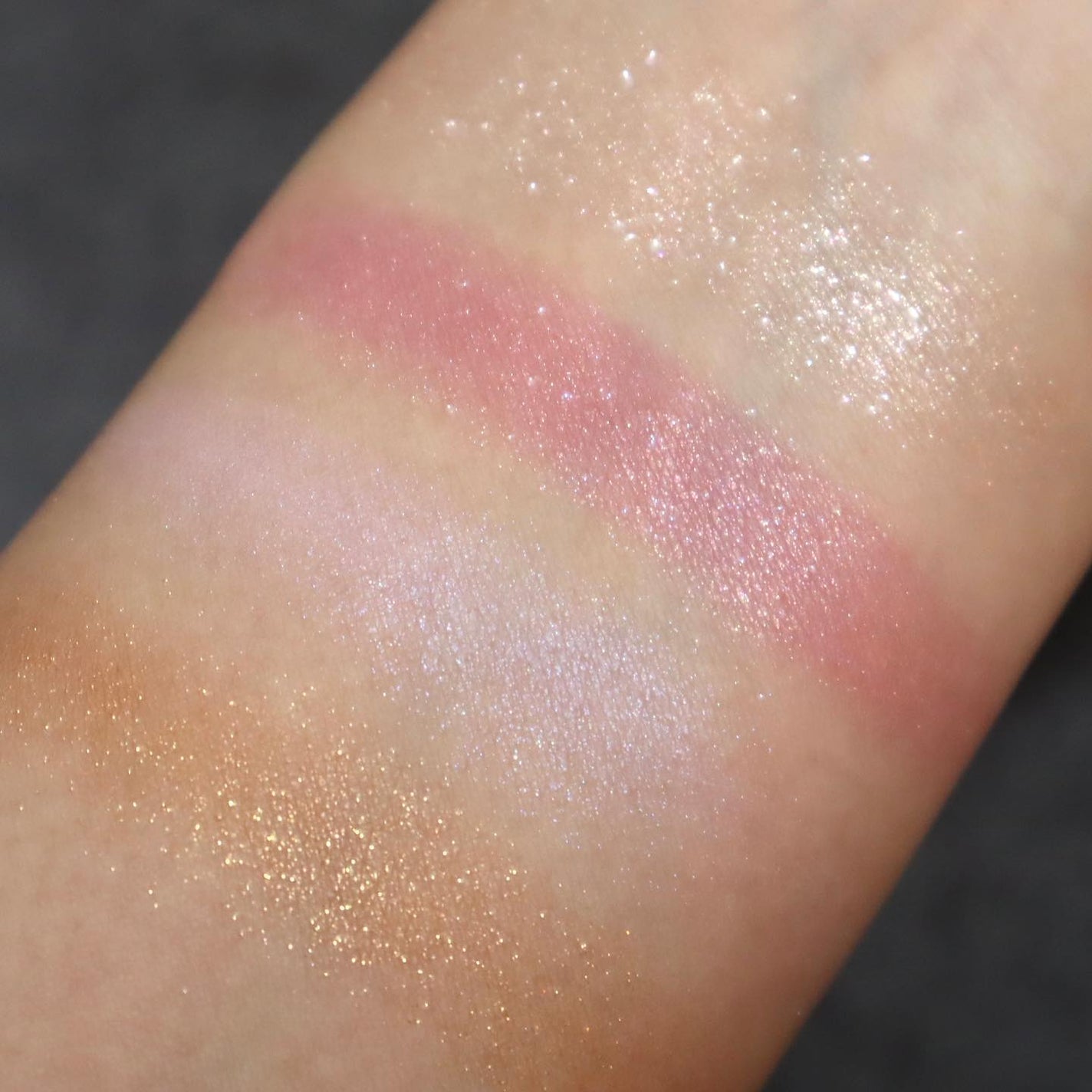 アイカラーレーション/LUNASOL/アイシャドウパレットを使ったクチコミ(4枚目)