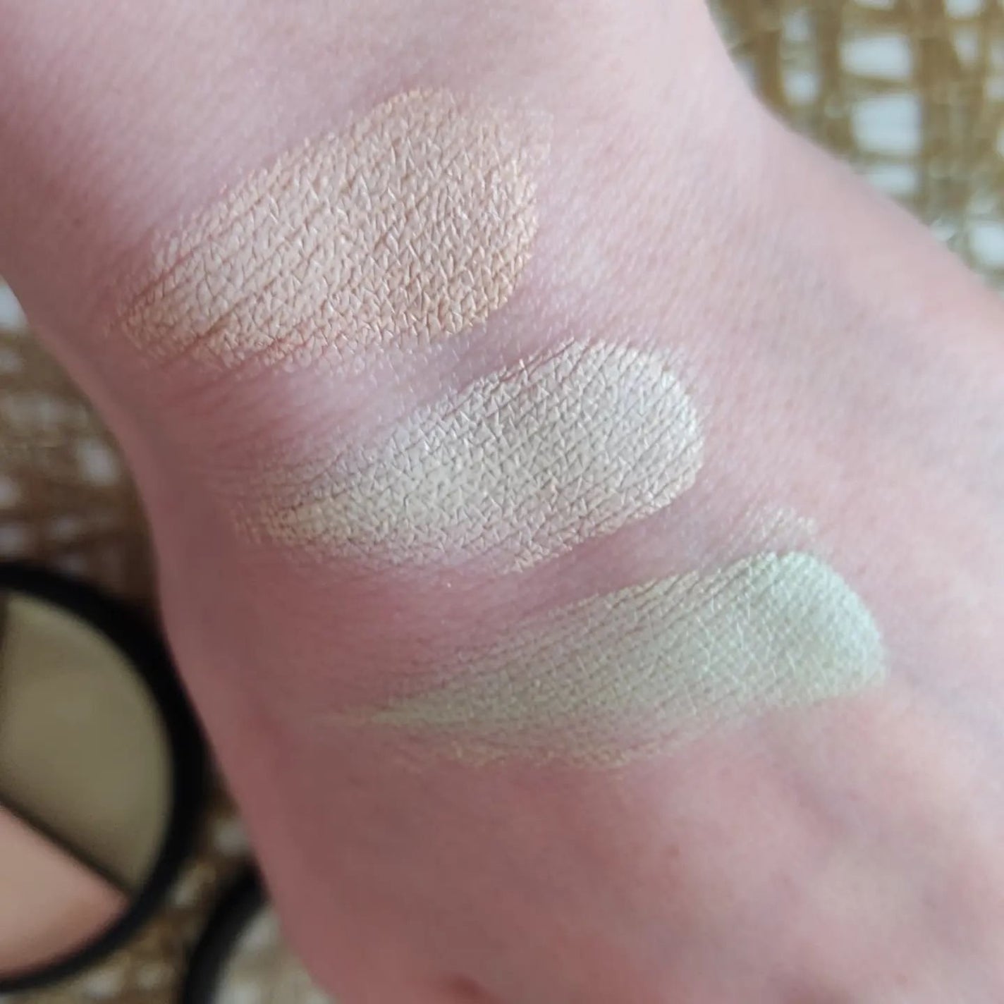 lovelycc マジックカバーチートコンシーラー/LOVELYCC/パレットコンシーラーを使ったクチコミ(2枚目)