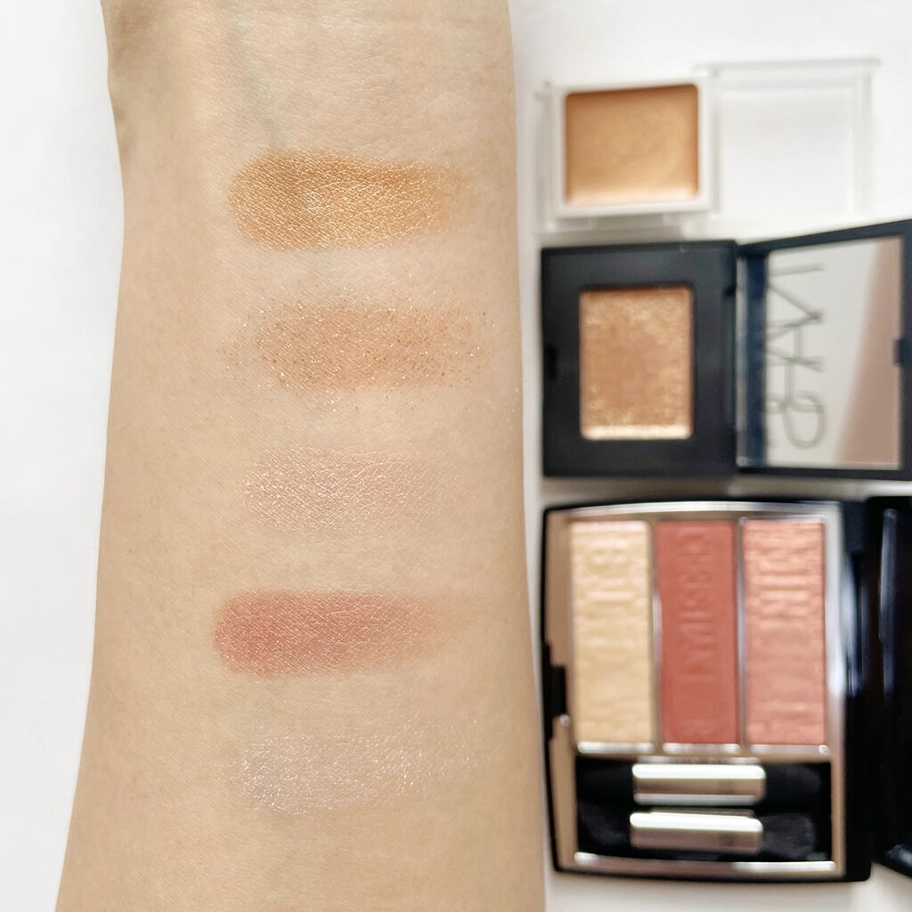 ハードワイヤードアイシャドー/NARS/単色アイシャドウを使ったクチコミ（3枚目）