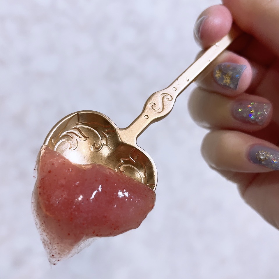 フェイスポリッシャー コンフォーティング・ローズ/SABON/スクラブ・ゴマージュを使ったクチコミ（2枚目）