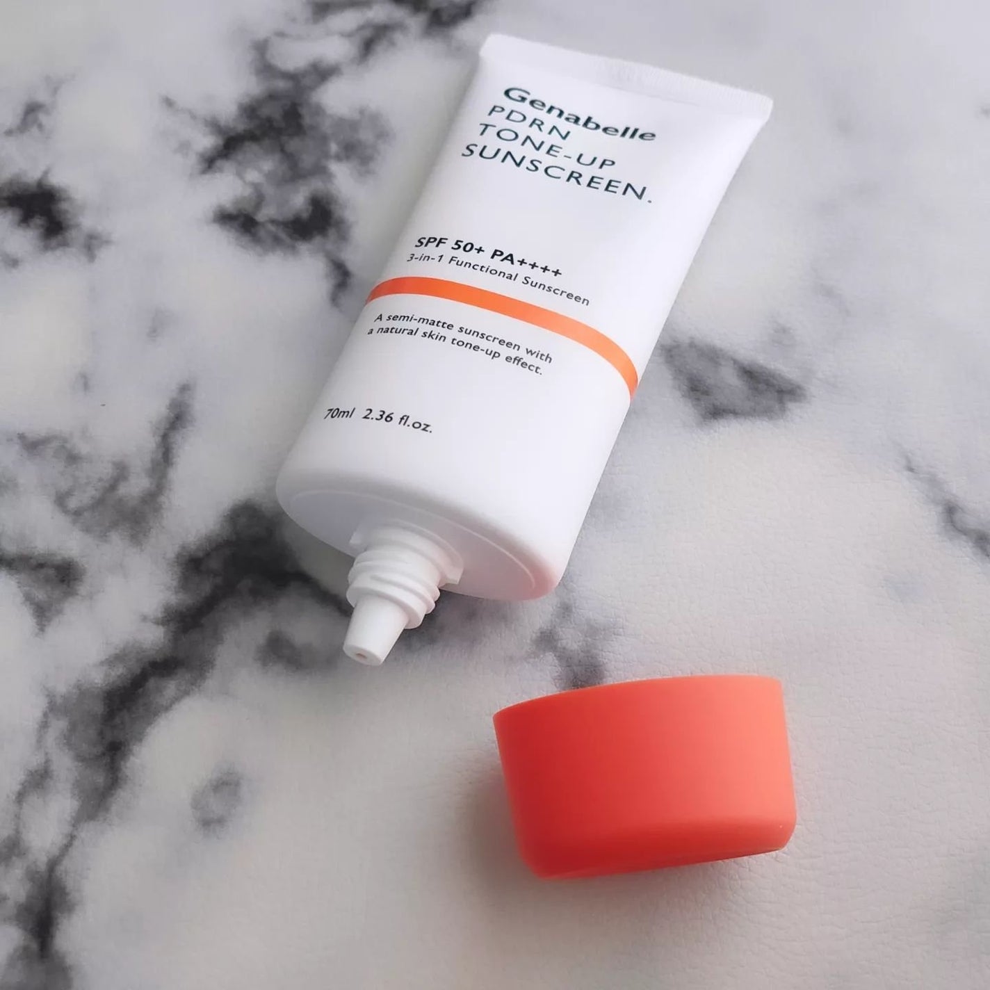 PDRNトーンアップサンスクリーン/Genabelle/日焼け止めクリームを使ったクチコミ(3枚目)