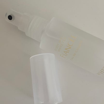 ボディミスト ホワイトティーの香り/フィアンセ/香水を使ったクチコミ(3枚目)