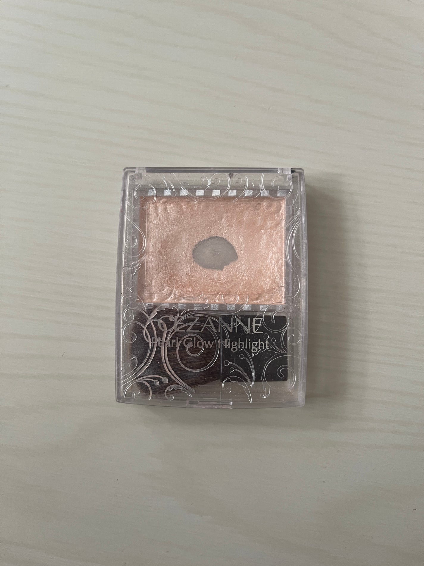 パールグロウハイライト/CEZANNE/パウダーハイライトを使ったクチコミ(1枚目)
