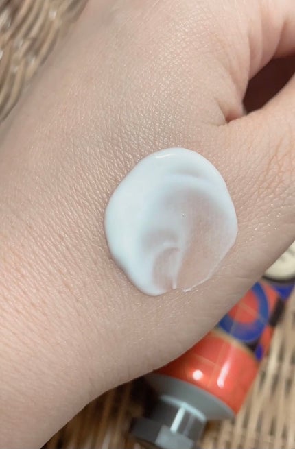 ボディローション ゴールデン ・ ディライト/SABON/ボディローションを使ったクチコミ(4枚目)