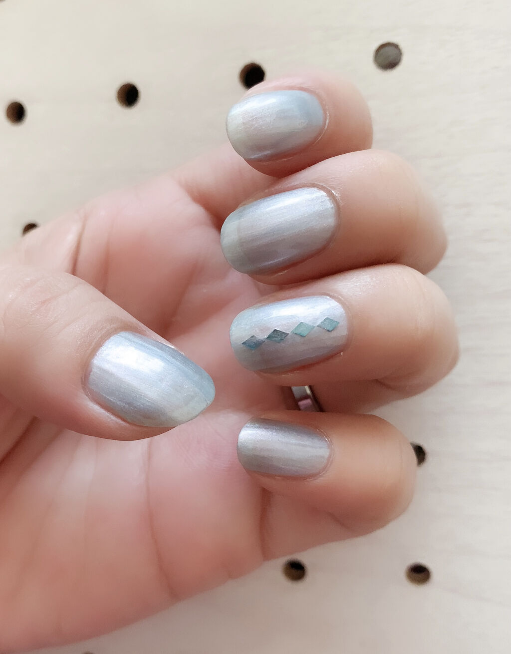 ネイル エナメル 073 カラフルラメ/ちふれ/マニキュアを使ったクチコミ（2枚目）