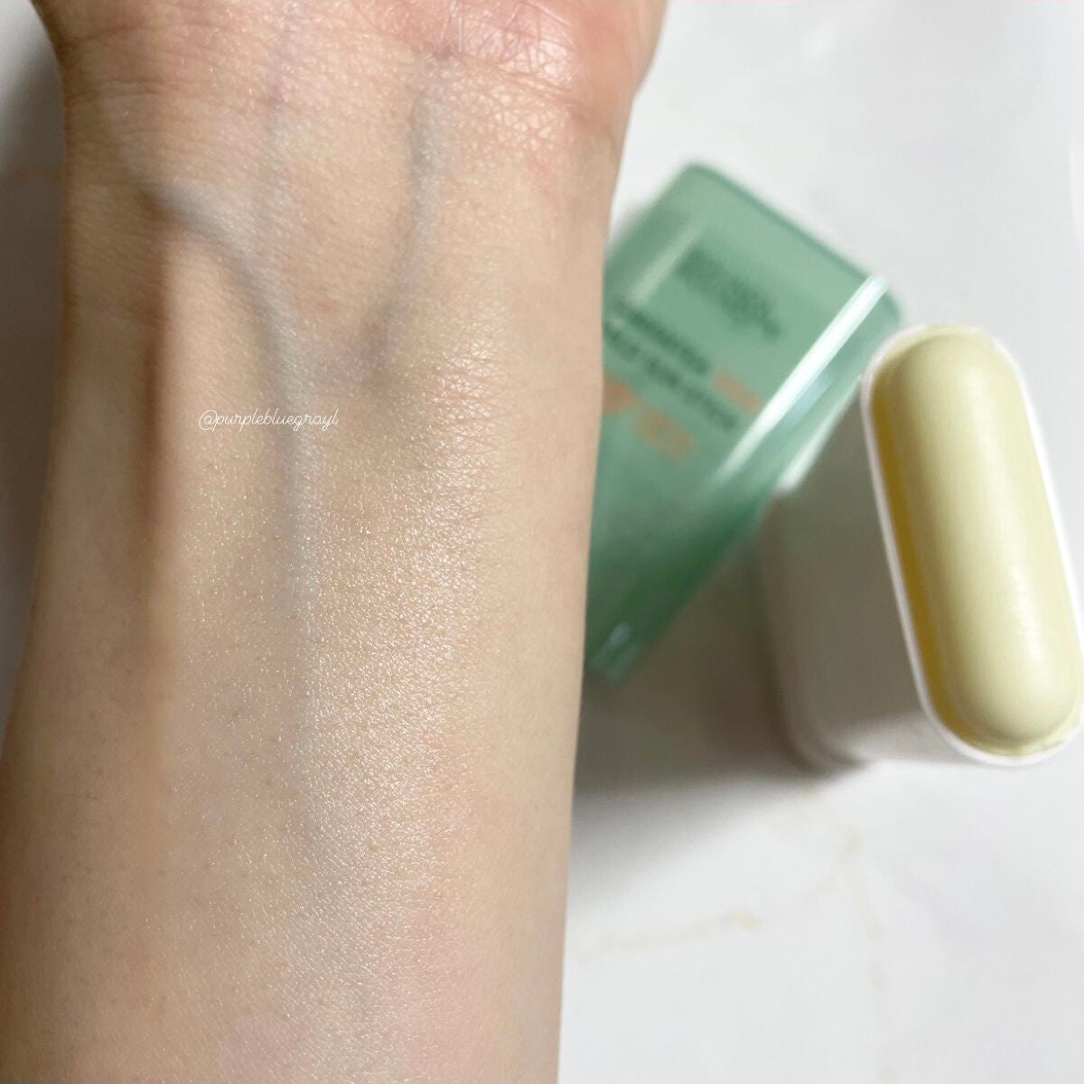 グリーンティー CICA マイルド サンスティック/ラウンドアラウンド/日焼け止めスティックを使ったクチコミ(4枚目)