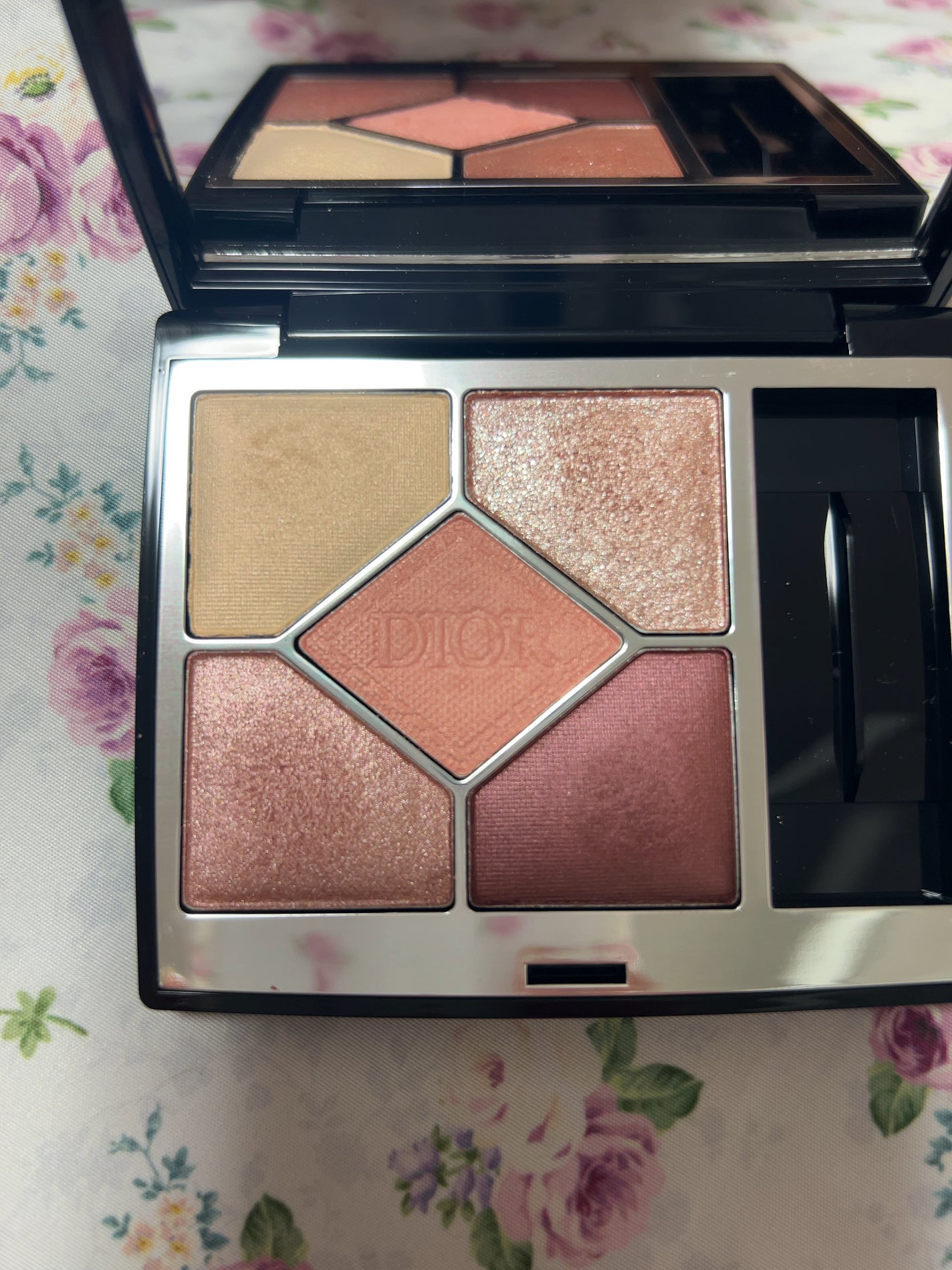 ディオールショウ サンク クルール/Dior/アイシャドウを使ったクチコミ(2枚目)