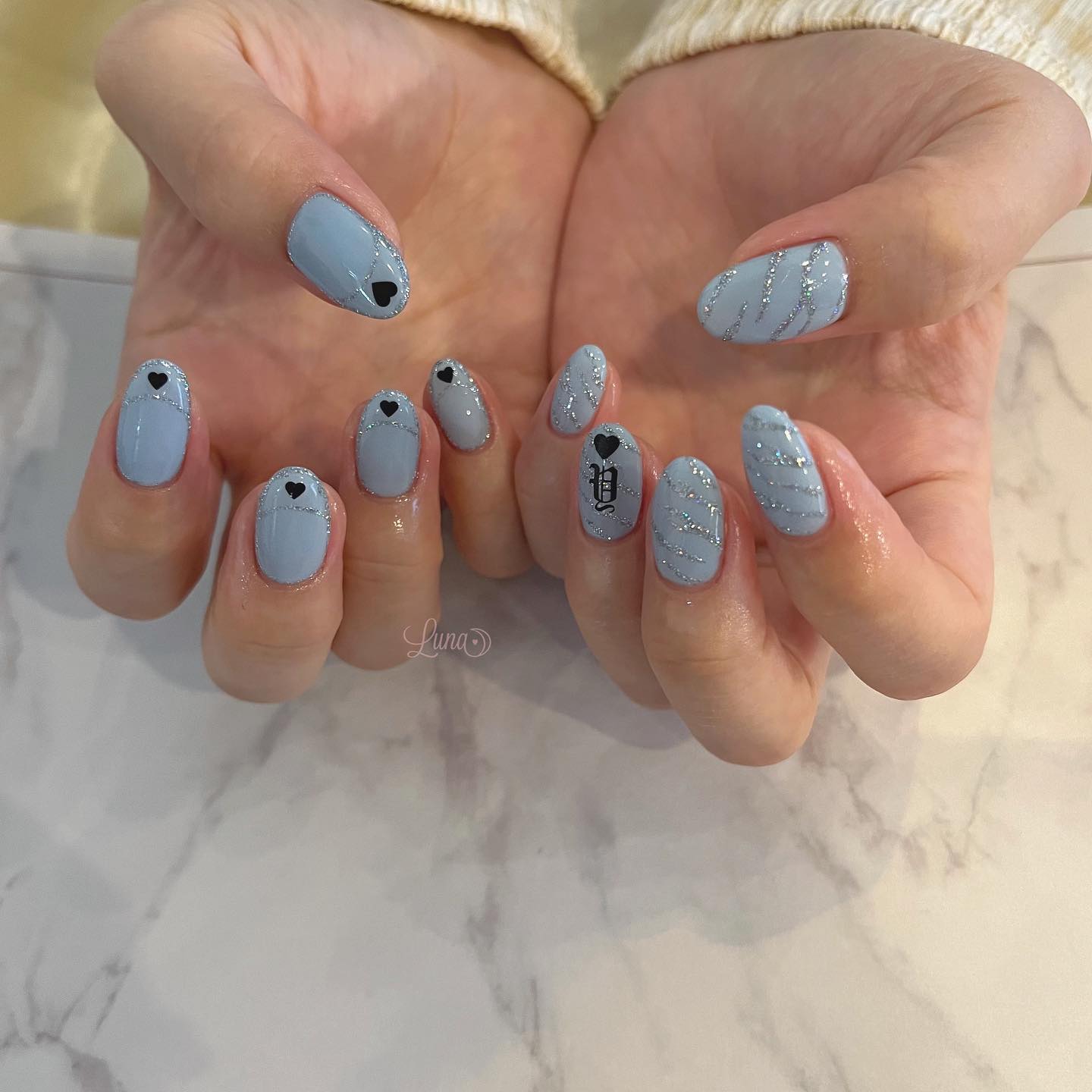 #ジェルネイル,#ワンカラーネイル,#ニュアンスネイル,#うるうるネイル,#ちゅるんネイル,#シンプルネイル,#パーツネイル,#透け感ネイル,#クリアネイル,#ぷっくりネイル,#ちぐはぐネイル,#韓国ネイル,#きらきらネイル,#うるつやネイル,#フレンチガーリーネイル,#ブルーネイル,#フラッシュネイルのネイルデザイン