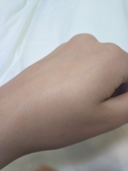 ヌードメークジェル 明るい素肌色/MAJOLICA MAJORCA/化粧下地を使ったクチコミ(2枚目)