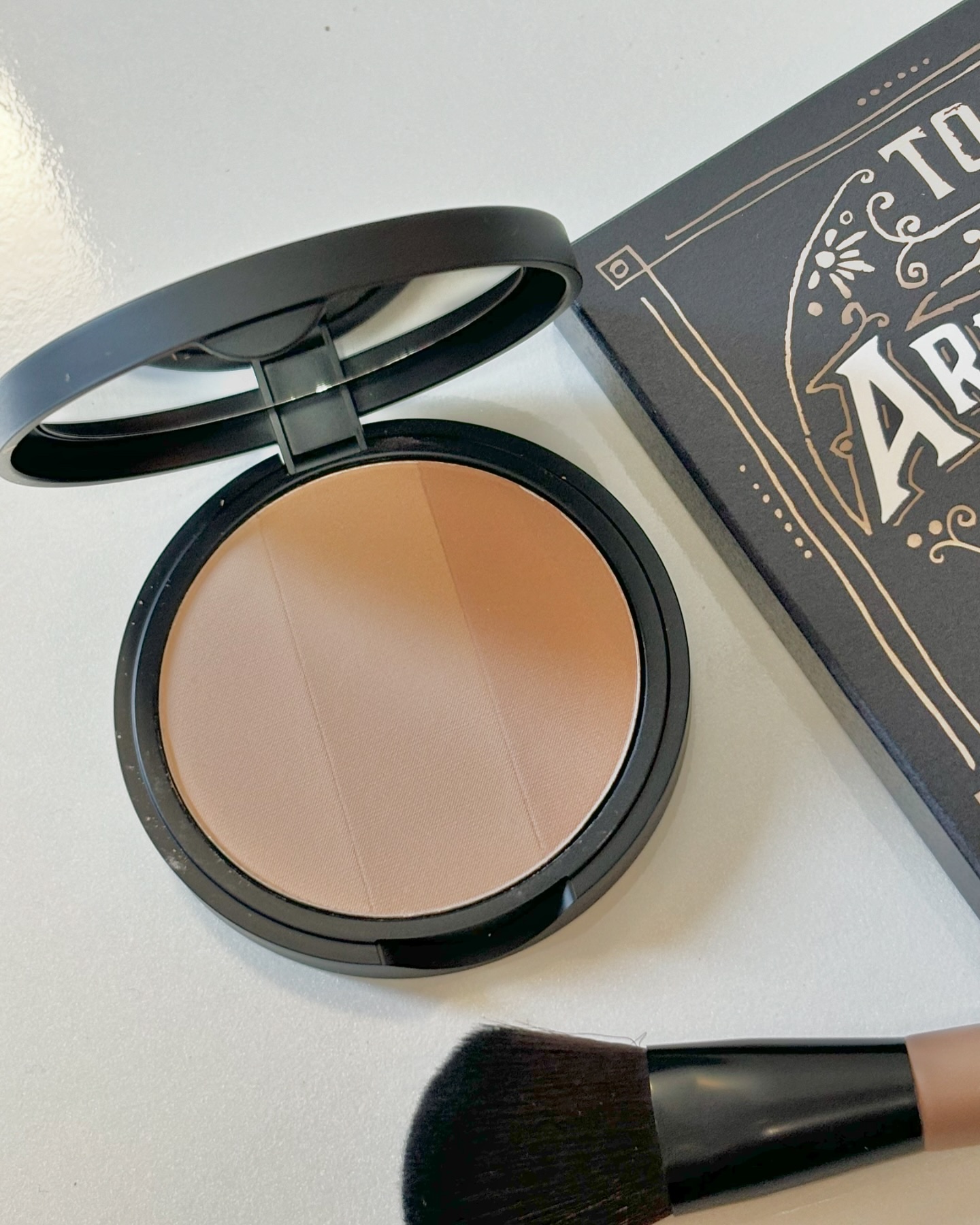 アートクラスバイロダン シェーディング/too cool for school/シェーディングを使ったクチコミ（2枚目）