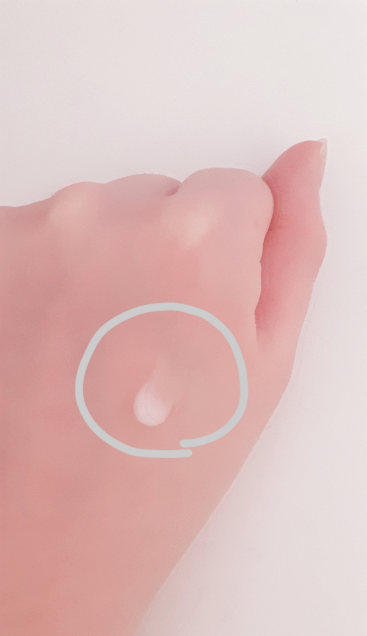 香水ヘアジェル DI(ブリーズフローラルの香り)/DAISO/ヘアジェルを使ったクチコミ（2枚目）