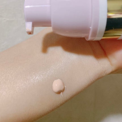 ボーン ディス ウェイ グロウ モイスチュアライジング メイクアップ プライマー/Too Faced/化粧下地を使ったクチコミ(3枚目)