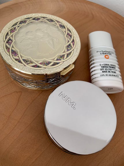 ライトフル C+ ティンティッド プライマー SPF 45/M・A・C/化粧下地を使ったクチコミ(1枚目)