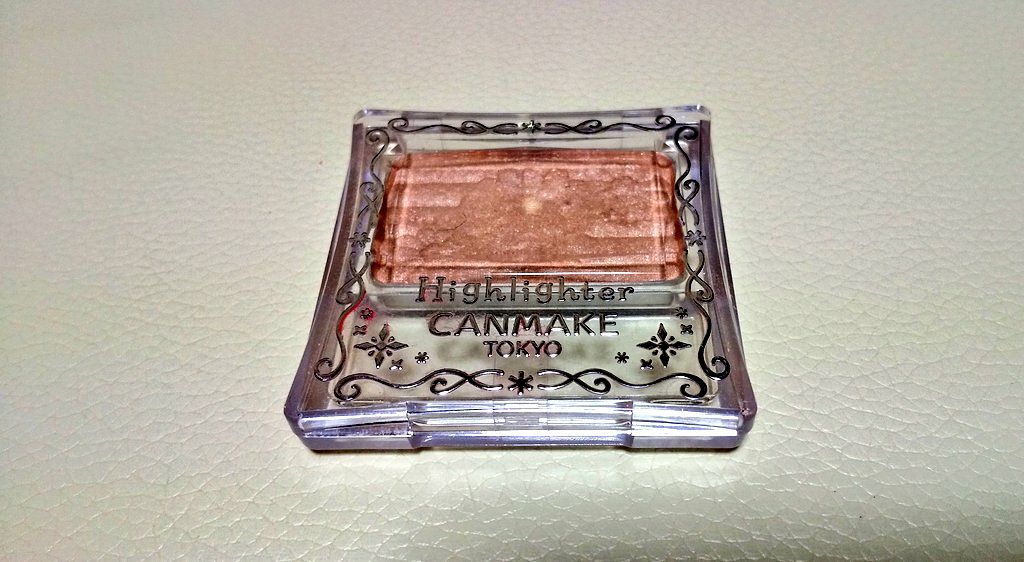 ハイライター/キャンメイク/パウダーハイライトを使ったクチコミ(1枚目)