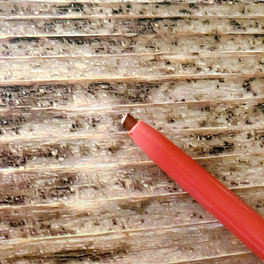 アヴァンセ ジョリ･エ ジョリ･エ クリーミィカラーライナー/アヴァンセ/ペンシルアイライナーを使ったクチコミ（3枚目）