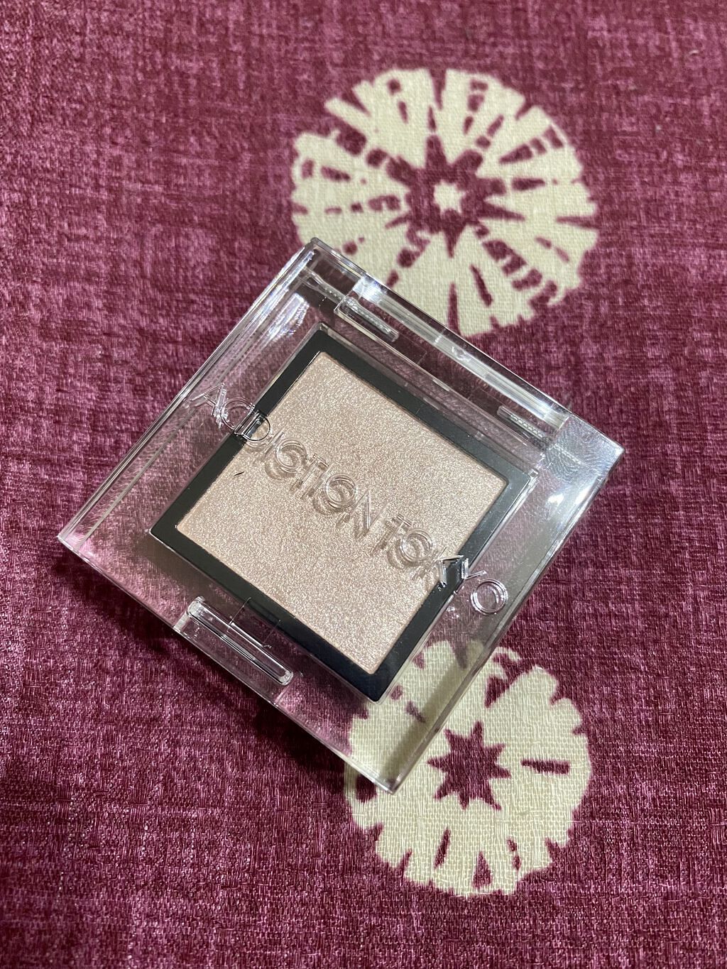 アディクション ザ アイシャドウ パール 011P Engaged/ADDICTION/単色アイシャドウを使ったクチコミ（2枚目）