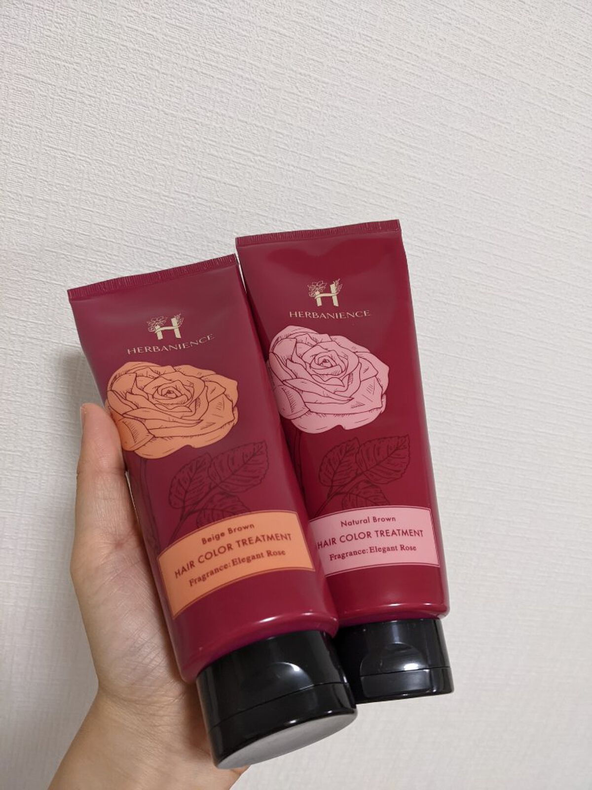 ハーバニエンス　ヘアカラートリートメント ヘアカラートリートメント（ベージュブラウン）/HERBANIENCE/ヘアカラーを使ったクチコミ（1枚目）