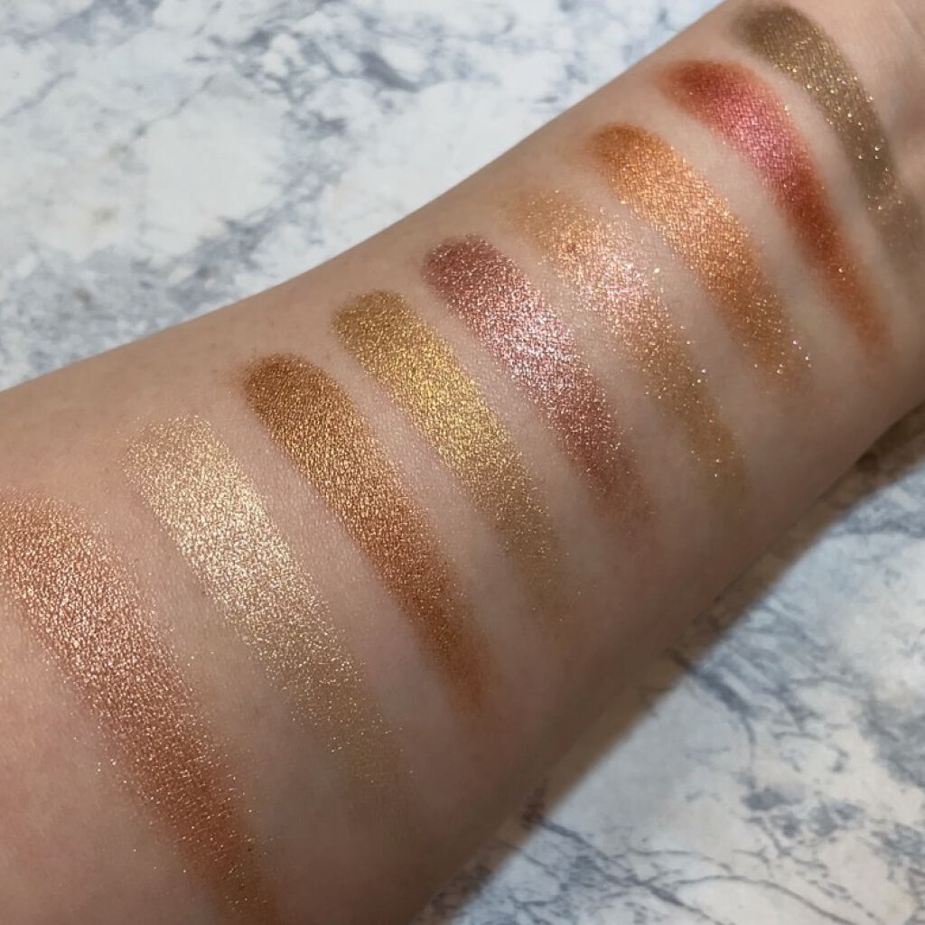 Huda Beauty Huda Beauty Rose Gold Paletteのクチコミ「Huda Beauty Rose Gold Paletteを使ったメイク。

HUDA BEA.....」（3枚目）