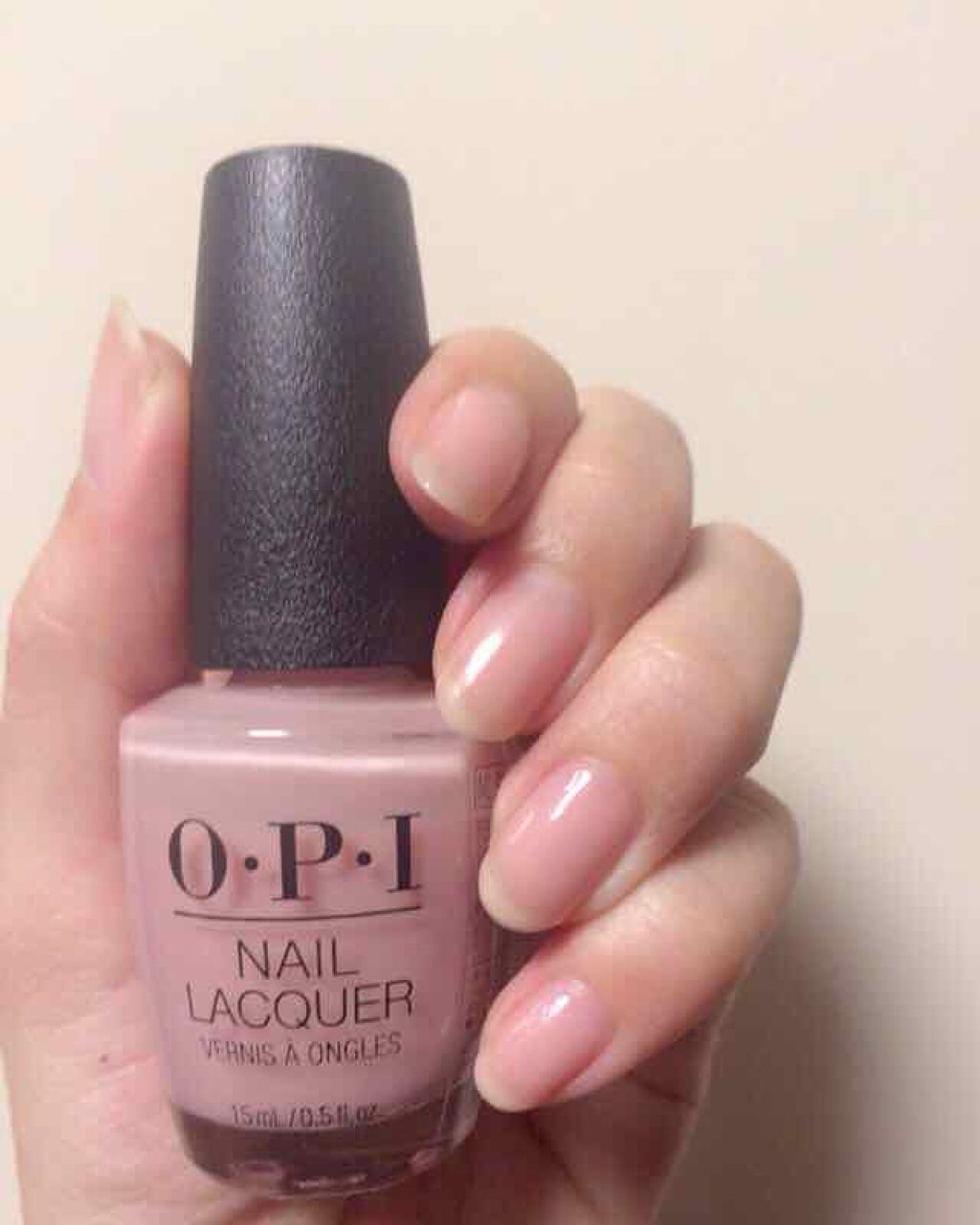 1軍コスメ捜索隊@フォロバ100 on LIPS 「トップコートなしでジェルネイル並みの艶感💕爪を綺麗に見せる優秀..」(1枚目)