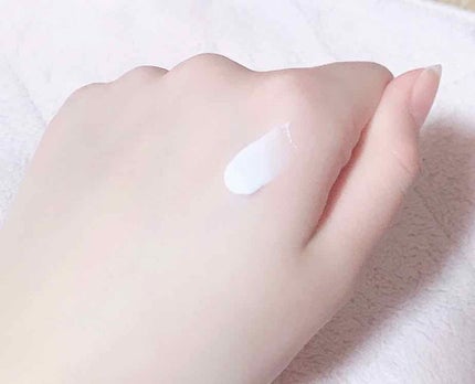 ニベアソフト スキンケアクリーム/ニベア/ボディクリームを使ったクチコミ(2枚目)