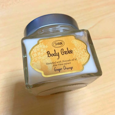 2019.8.17

SABON body ジュレ
ジンジャーオレンジ

香りがたまらなく好きで自分のご褒美に購入しました。
瓶なので持ち運びは難しいのでホームケア用。
スパチュラないから手でつけてるけ