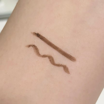 「密着アイライナー」クリームペンシル/デジャヴュ/ペンシルアイライナーを使ったクチコミ(2枚目)