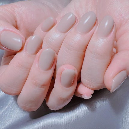 なかやまちえこ on LIPS 「ワンカラー💅⠀⠀@licaxxx1⠀#nail#nails#n..」(2枚目)