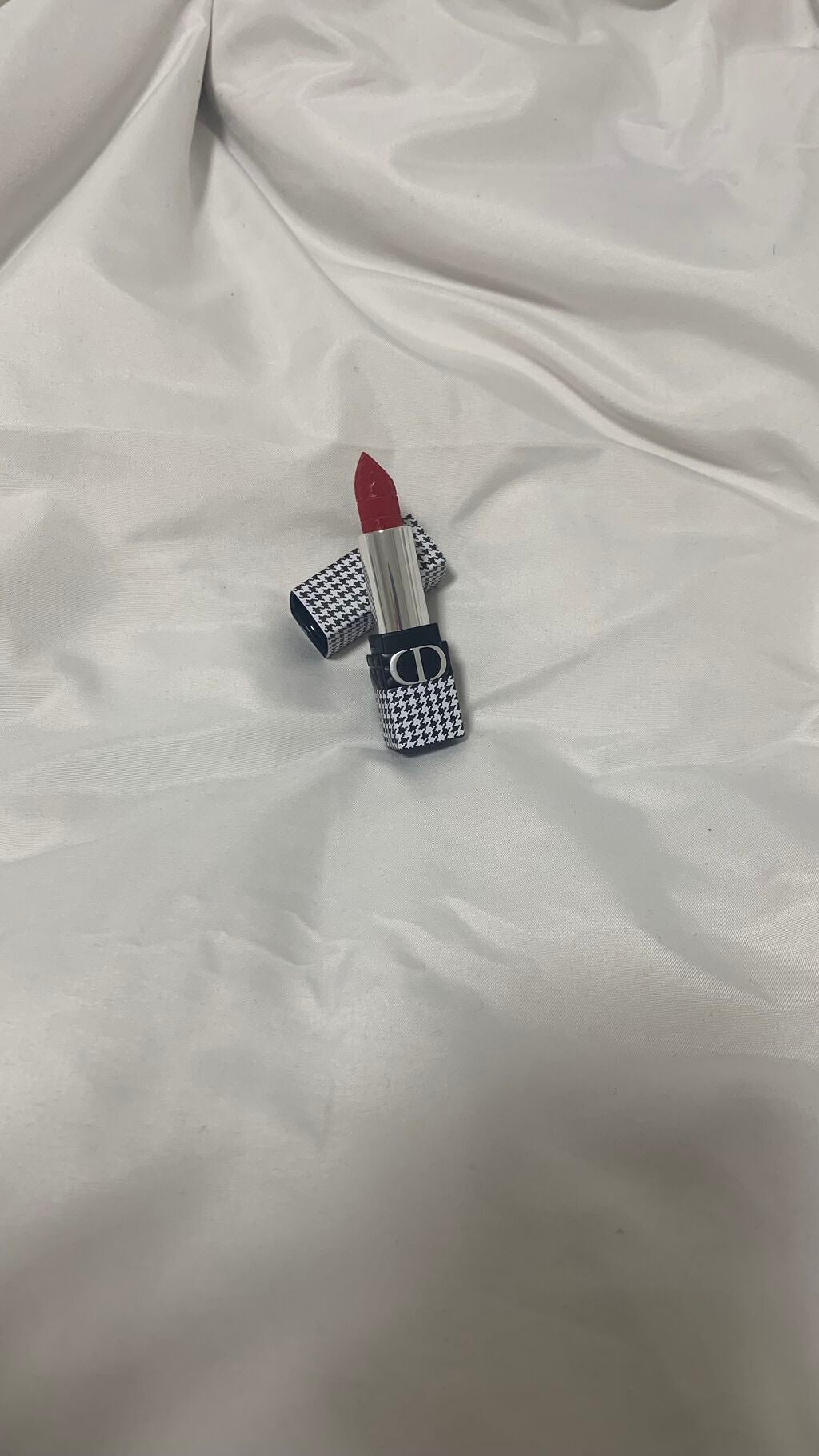 ウユ on LIPS 「ルージュディオール・ルージュディオールバーム<ニュールックエデ..」(1枚目)