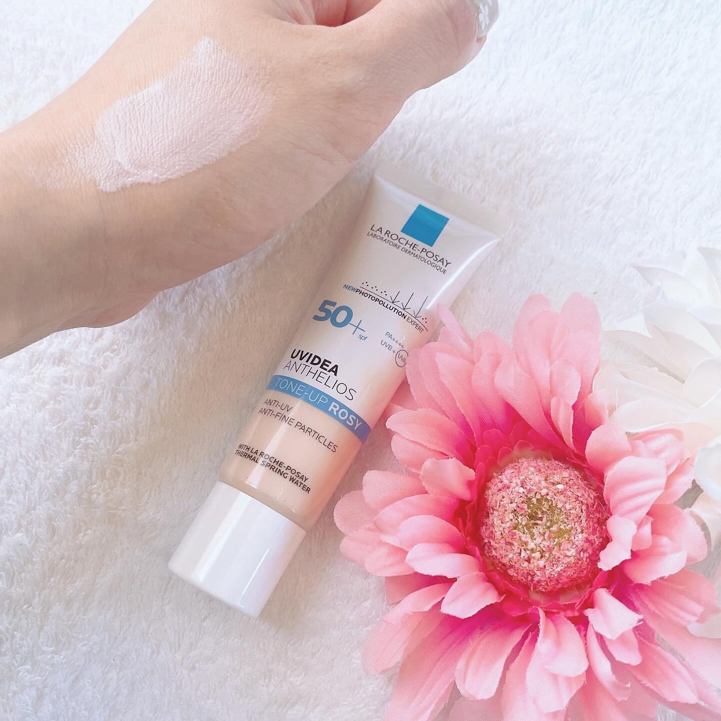 UVイデア XL プロテクショントーンアップ ローズ/ラ ロッシュ ポゼ/日焼け止めクリームを使ったクチコミ(4枚目)