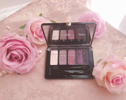 GUERLAIN パレット サンク クルールのクチコミ「
PC診断の先生に勧められて購入。
このパープルパレットだとバブルにならない(*'▽'*)
.....」(1枚目)