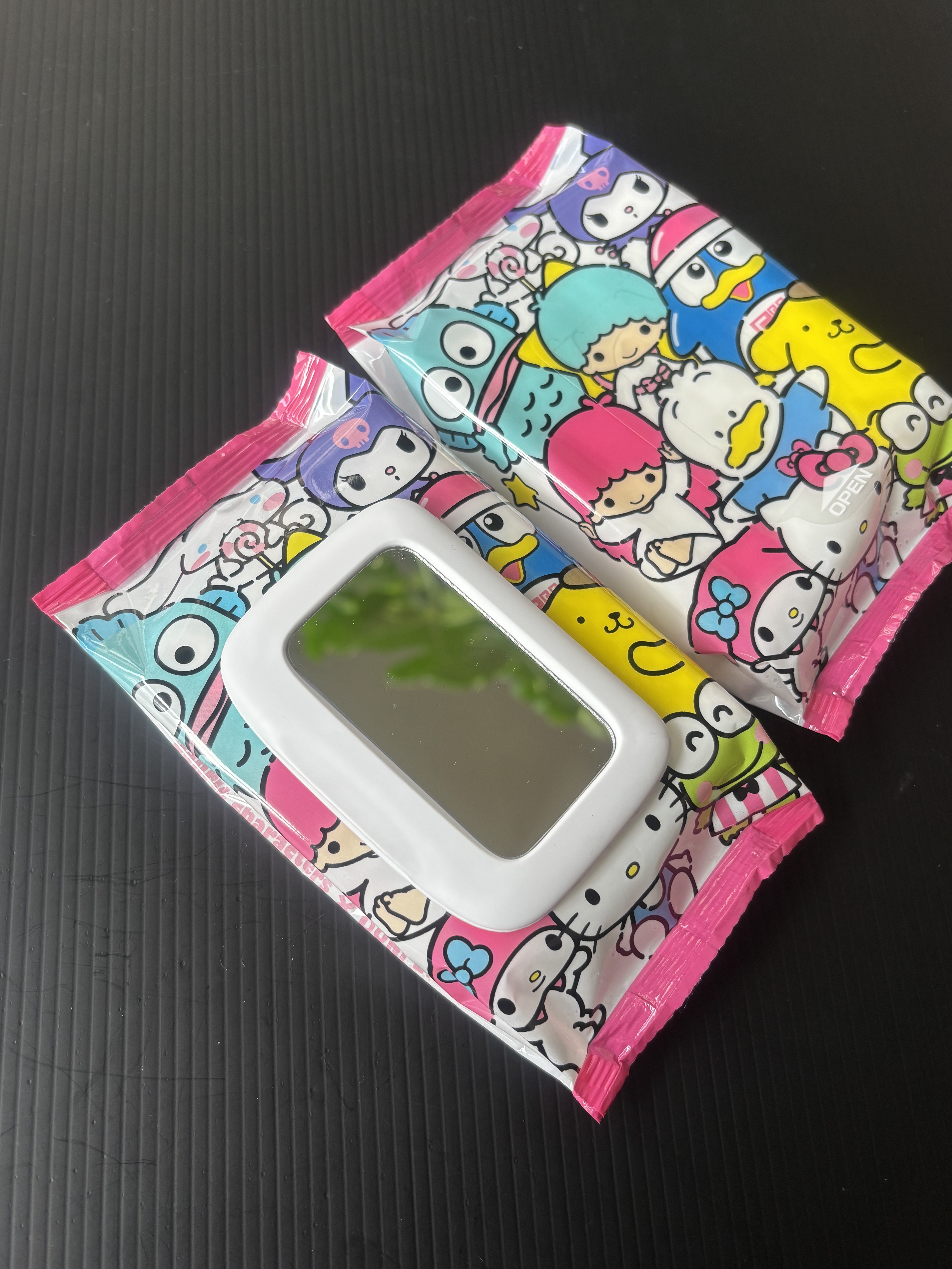 DAISOウエットシートのフタ　ミニミラー付き/DAISO/その他化粧小物を使ったクチコミ（3枚目）