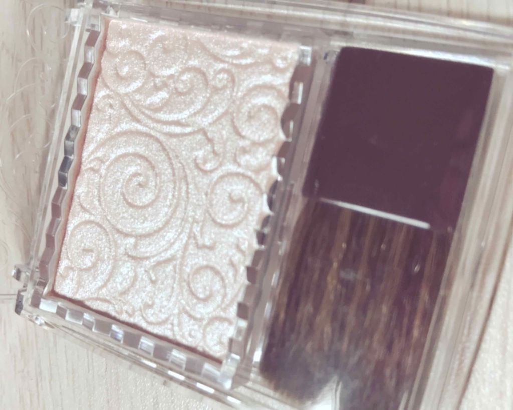 パールグロウハイライト/CEZANNE/パウダーハイライトを使ったクチコミ(2枚目)