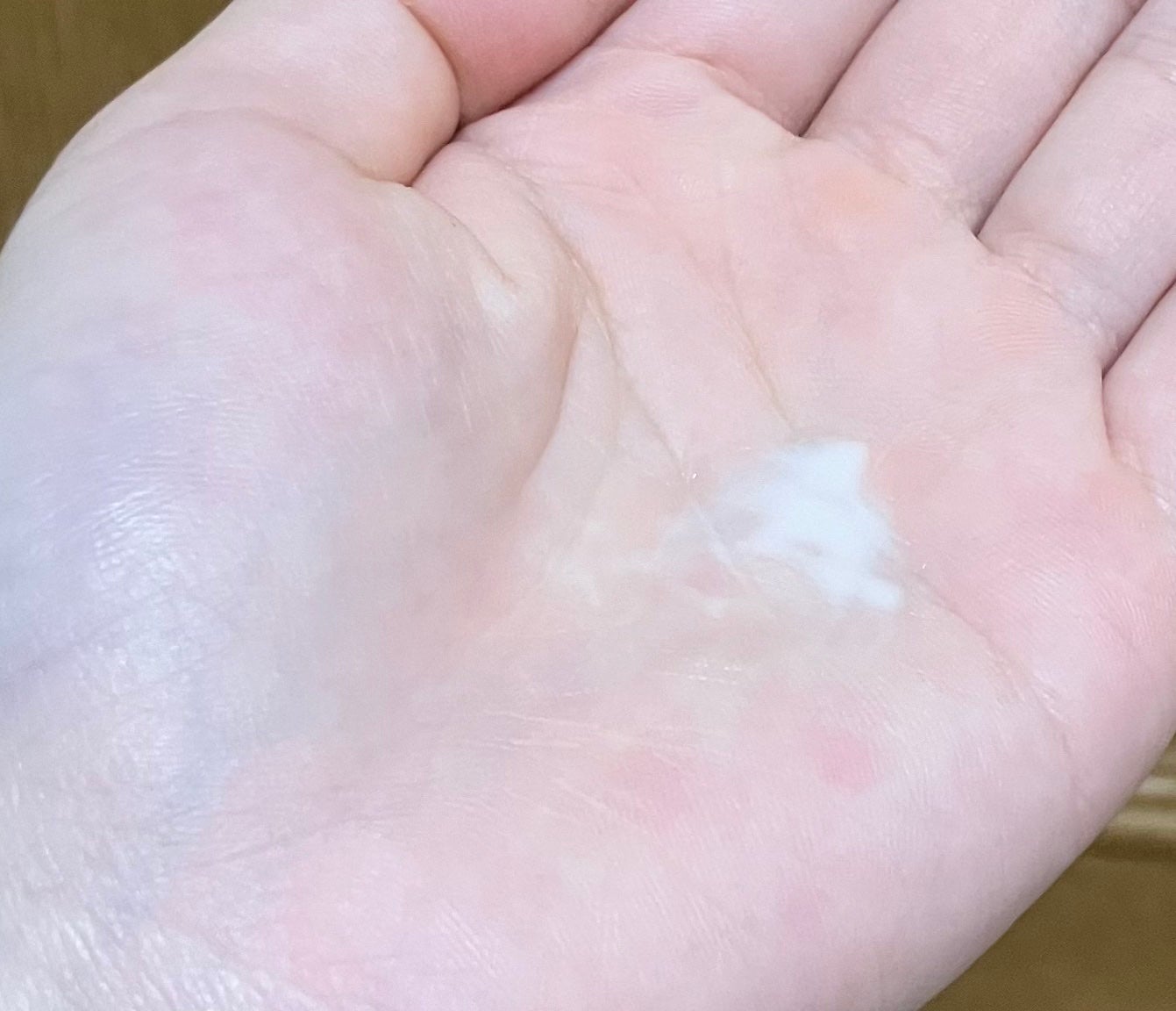 AQ アブソリュート エマルジョン ブライト/DECORTÉ/乳液を使ったクチコミ(3枚目)