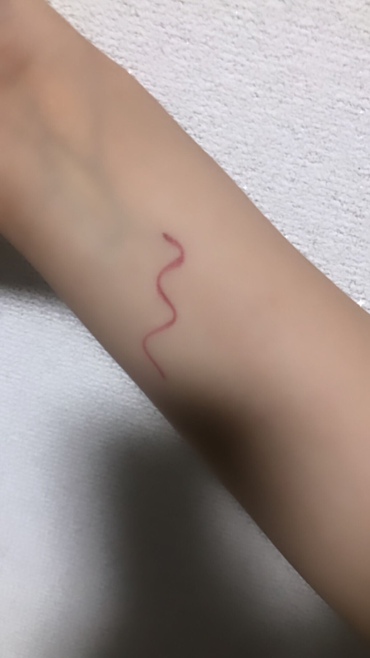 ウルトラカラー アイライナー/MAYBELLINE NEW YORK/リキッドアイライナーを使ったクチコミ(2枚目)