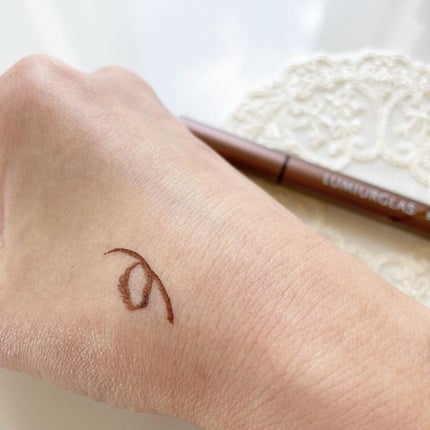 スキルレスライナー/LUMIURGLAS/リキッドアイライナーを使ったクチコミ(4枚目)