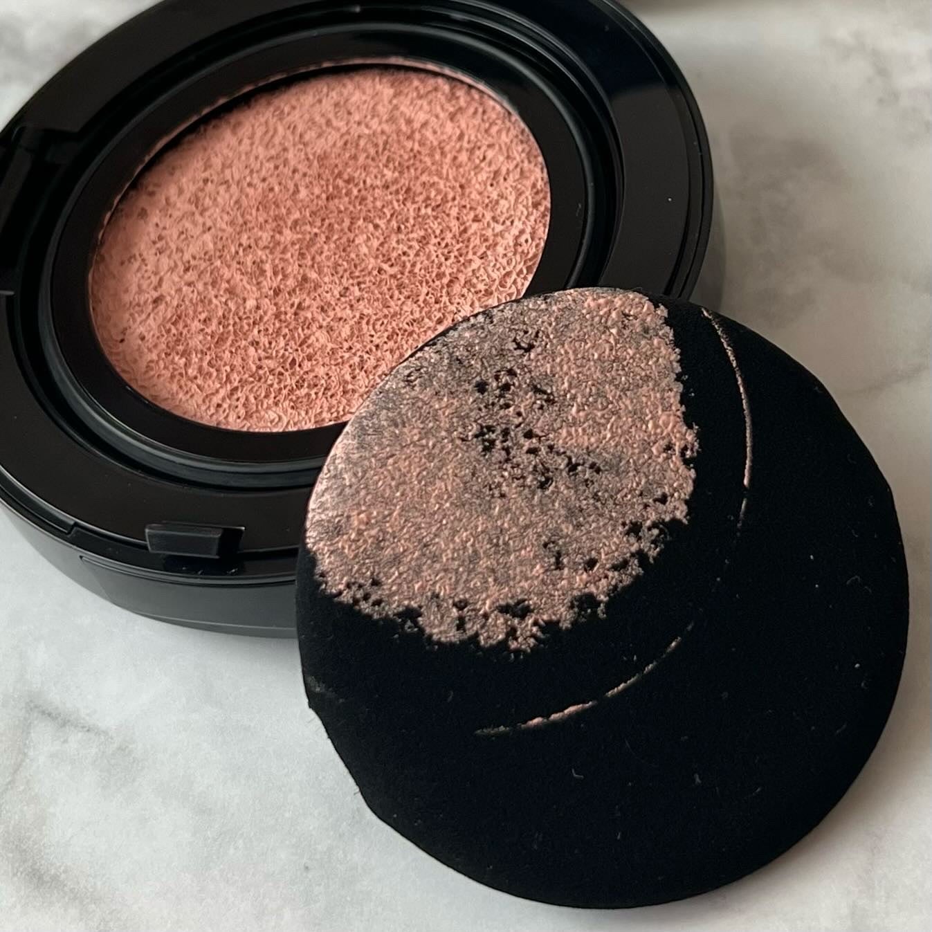 ケイト カラー&カバークッション/KATE/クッションファンデーションを使ったクチコミ(9枚目)