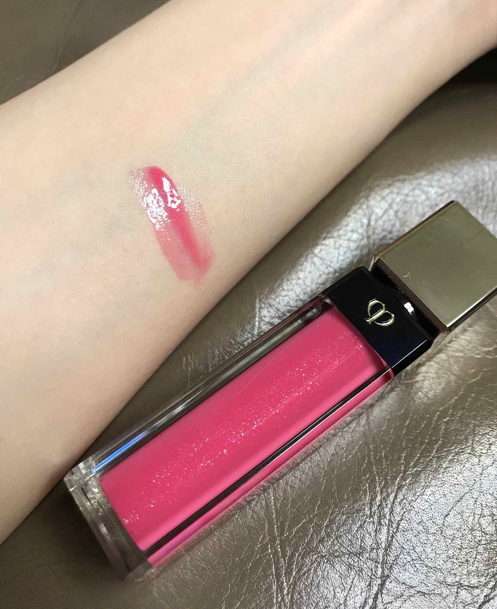 クレ・ド・ポー ボーテ ブリアンアレーブルエクラ/クレ・ド・ポー ボーテ/リップグロスを使ったクチコミ(1枚目)