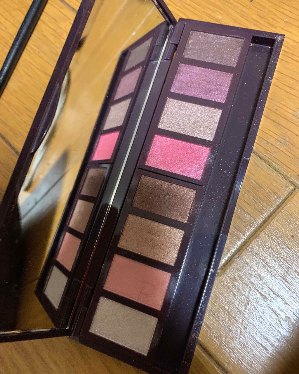 グラマラスリッチ アイパレット (クリスマスコフレ 2018)/Visée/メイクアップキットを使ったクチコミ(2枚目)