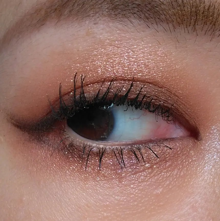 リュクスアイシャドウ/BOBBI BROWN/単色アイシャドウを使ったクチコミ（2枚目）