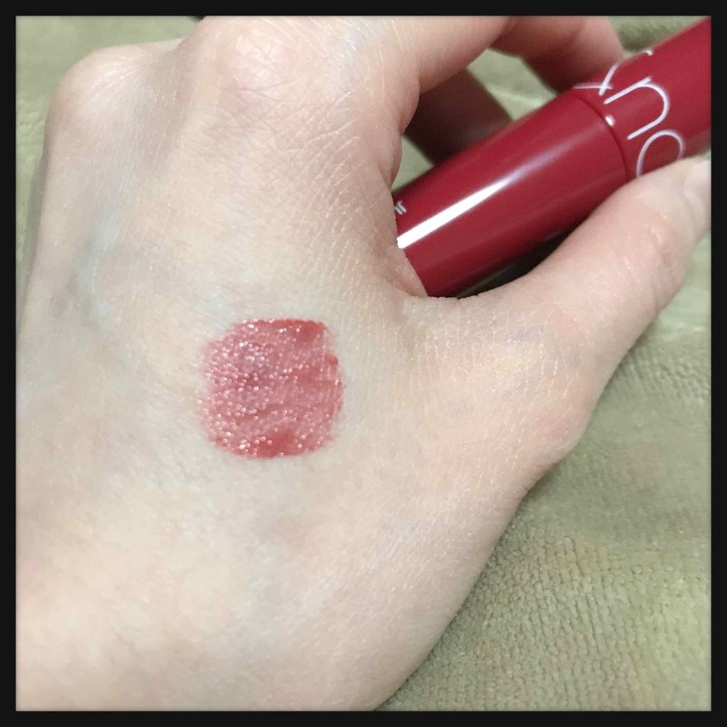 ジューシーラスティングティント/rom&nd/リップティントを使ったクチコミ(2枚目)