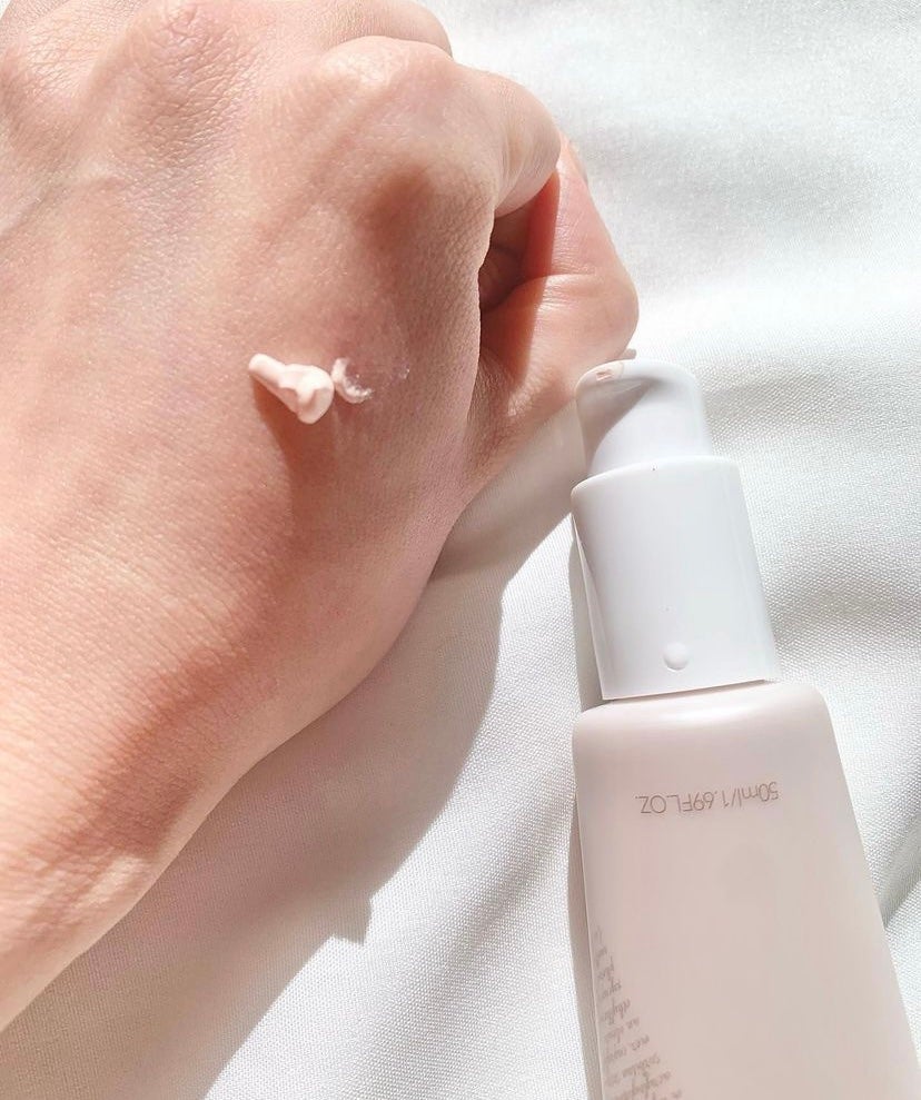 One Shot TONE UP CREAM/son reve/化粧下地を使ったクチコミ(2枚目)