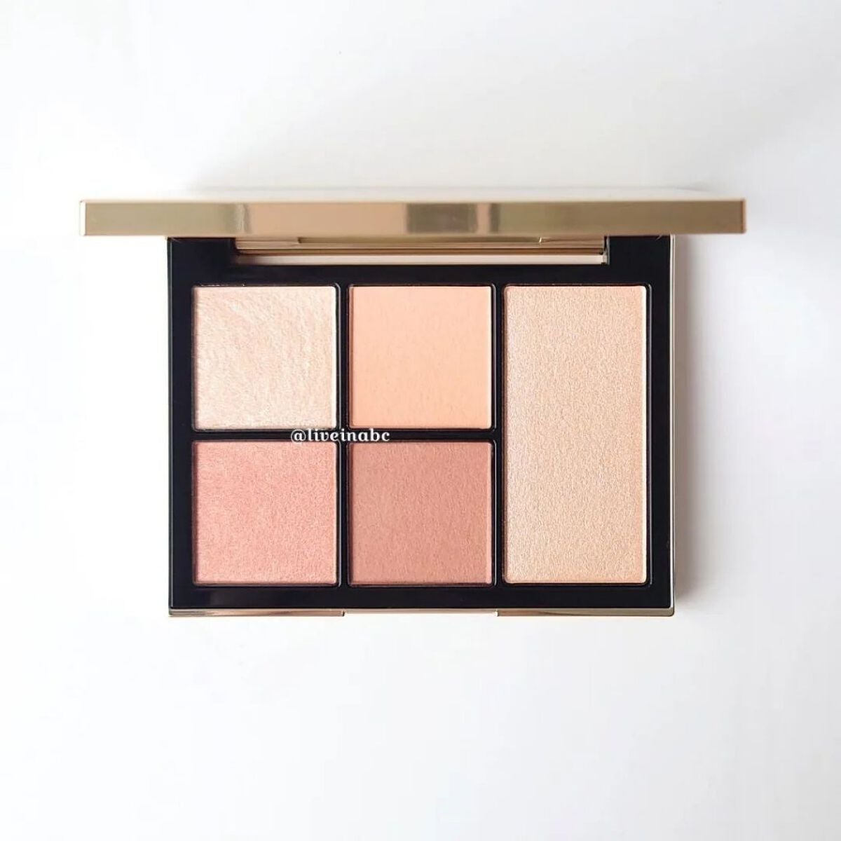 フェイス スタイリスト/SNIDEL BEAUTY/アイシャドウパレットを使ったクチコミ(2枚目)