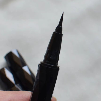 スーパーシャープライナーEX4.0/KATE/リキッドアイライナーを使ったクチコミ(5枚目)