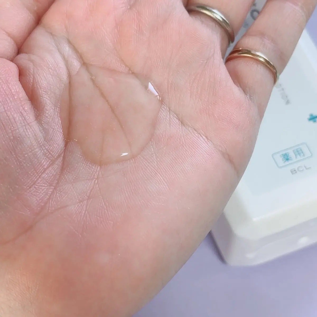 乾燥さん 薬用しっとり化粧液【医薬部外品】/乾燥さん/オールインワン化粧品を使ったクチコミ(3枚目)