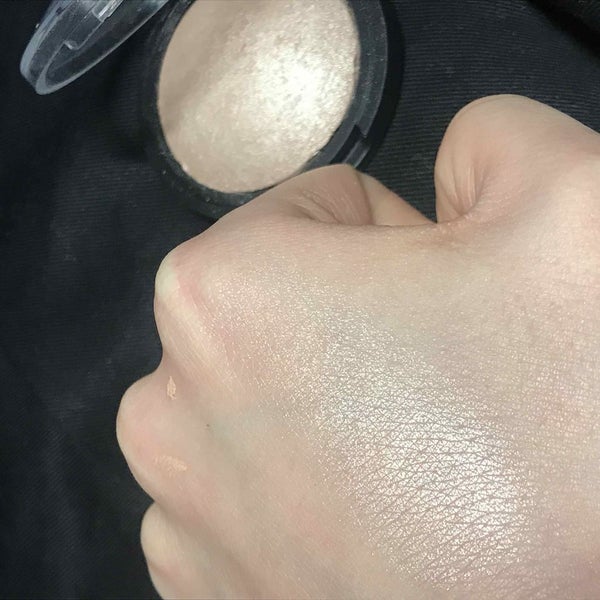 ベイクドハイライター/e.l.f. Cosmetics/パウダーハイライト by かわにしみき(みきぽん)