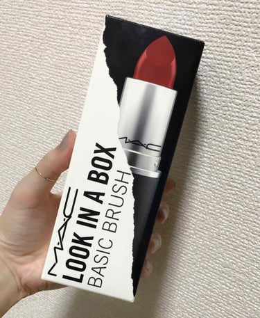 M・A・C ルック イン ア ボックス: ベーシック ブラシ キットのクチコミ「＊MAC マック＊
ルック イン ア ボックス
/ ベーシックブラシ
☑︎462SES ラウン.....」（2枚目）