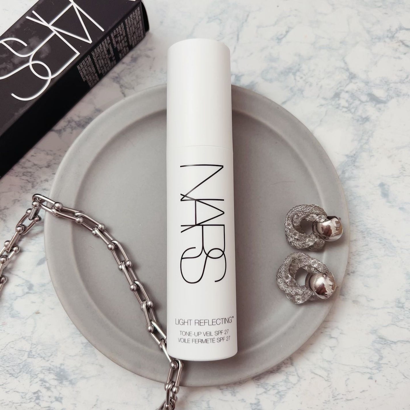 ライトリフレクティング トーンアップヴェール/NARS/化粧下地を使ったクチコミ(6枚目)