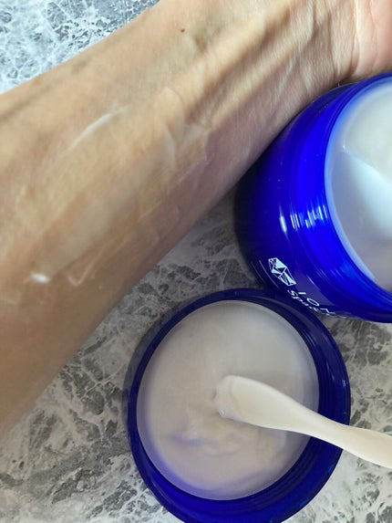 きららM on LIPS 「イオナスパ&ミネラルエッセンスジェルEXは、ジェルパック・高機..」(5枚目)