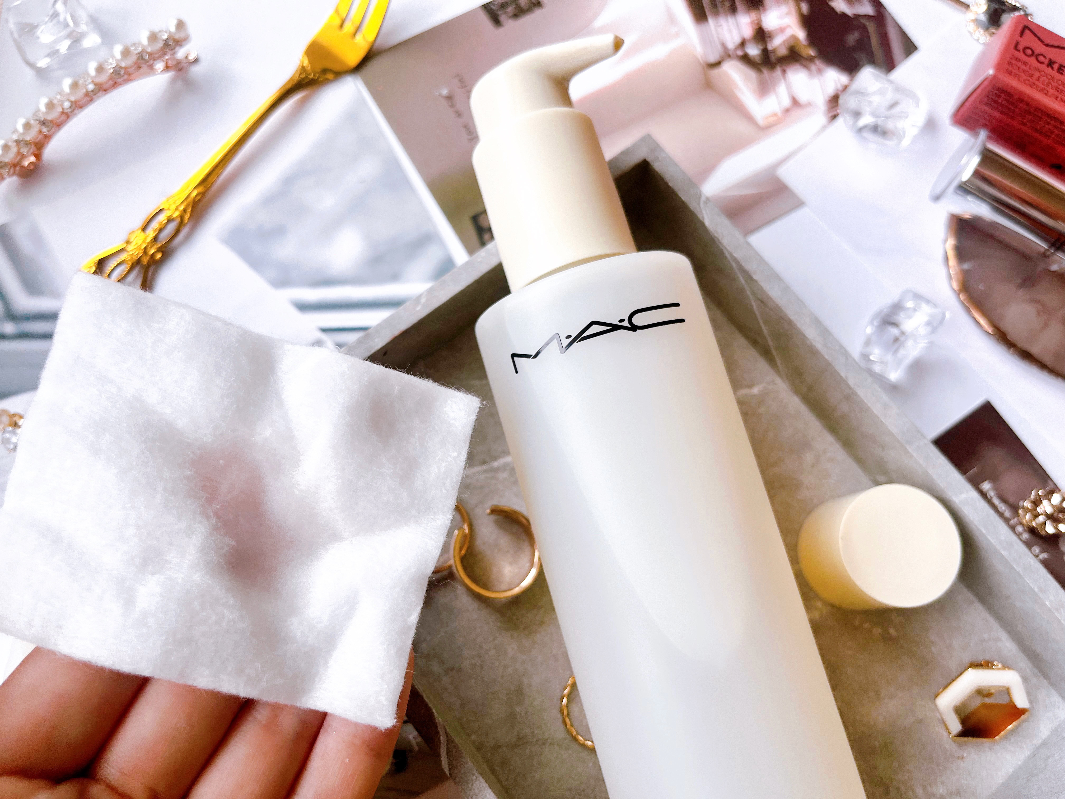 ハイパー リアル フレッシュ キャンバス クレンジング オイル/M・A・C/オイルクレンジングを使ったクチコミ（2枚目）