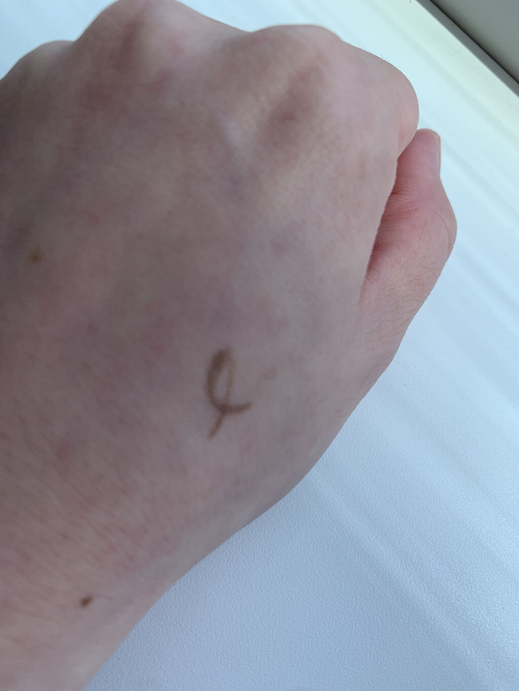 スキニーリッチライナー/excel/リキッドアイライナーを使ったクチコミ（2枚目）